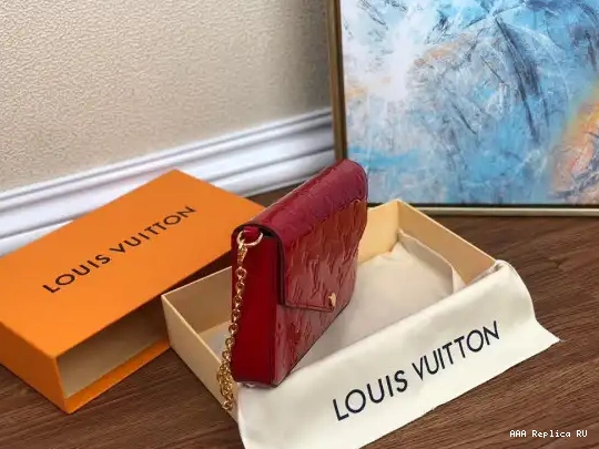 Aaa replica bags POCHETTE VUITTON LOUIS FÉLICIE 0527